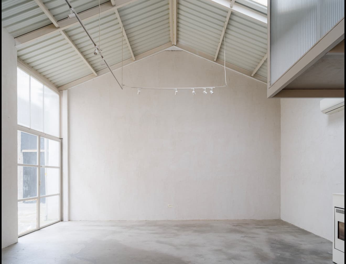 Nave en Chamberí - Imagen 2